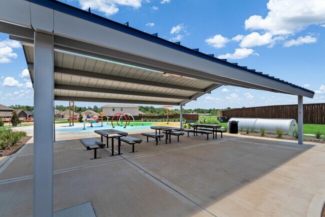 Building Photo - 3111 W Frontier Ln