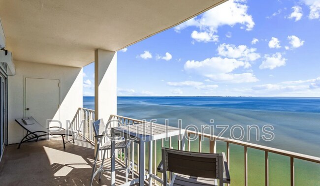 Primary Photo - 615 Bayshore Dr