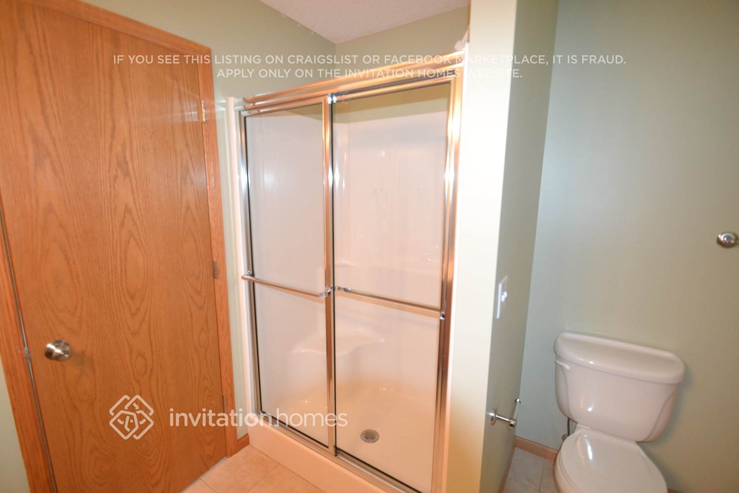 Building Photo - 336 Brady St