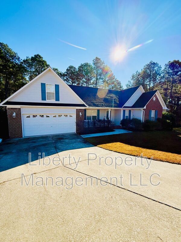 Building Photo - 48 Commonwealth Ct