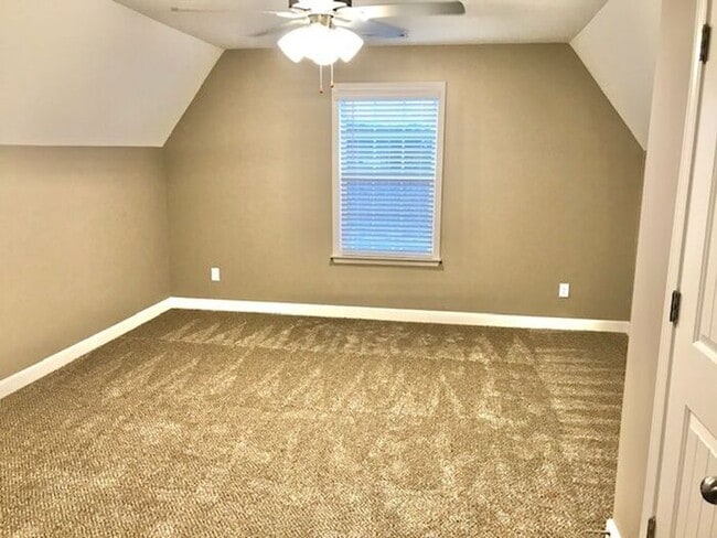 Building Photo - Now Leasing a Brand New 5 Bedroom 3 Bath Home