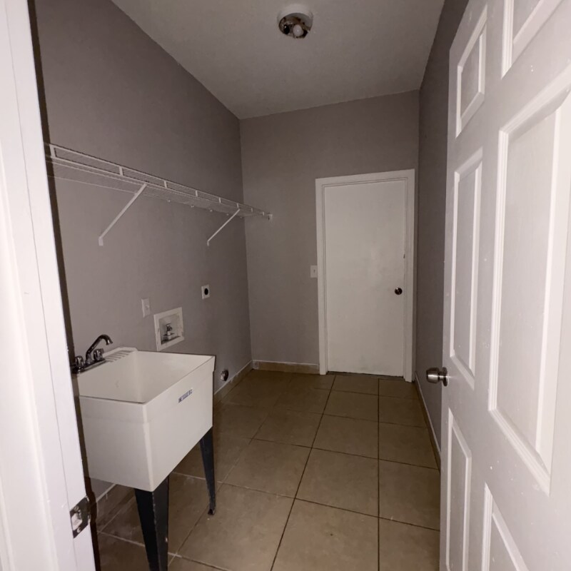 Building Photo - 517 Heather Glen Dr