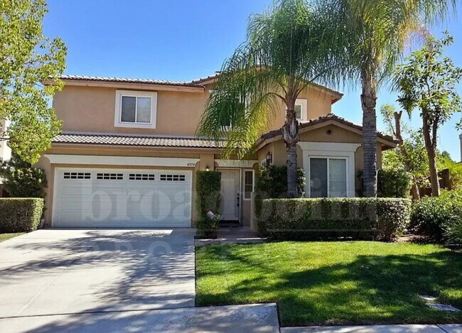 Primary Photo - 41374 Pine Tree Cir