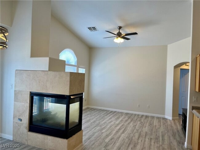 Building Photo - 1285 Large Cap Dr