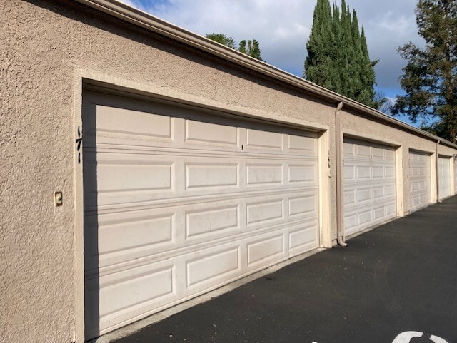 Building Photo - 2367 Archwood Ln