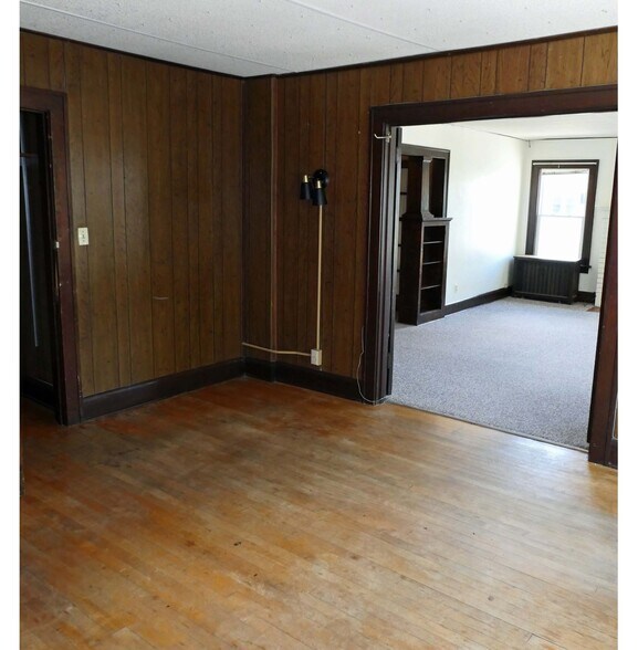 Building Photo - 1937 University Ave