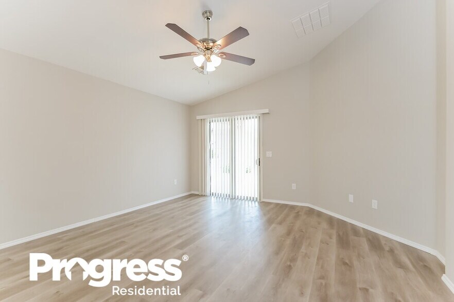 Building Photo - 13998 S Camino Gavanza