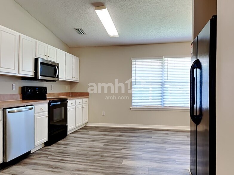 Building Photo - 2663 Fernleaf Dr