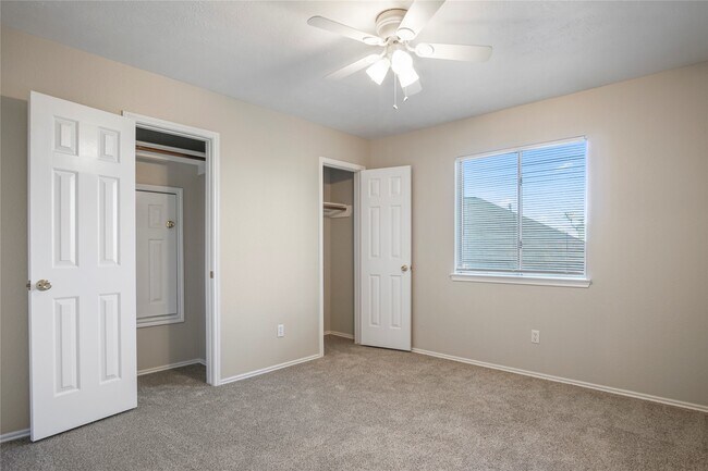 Building Photo - 9102 Reagan Meadow Ct