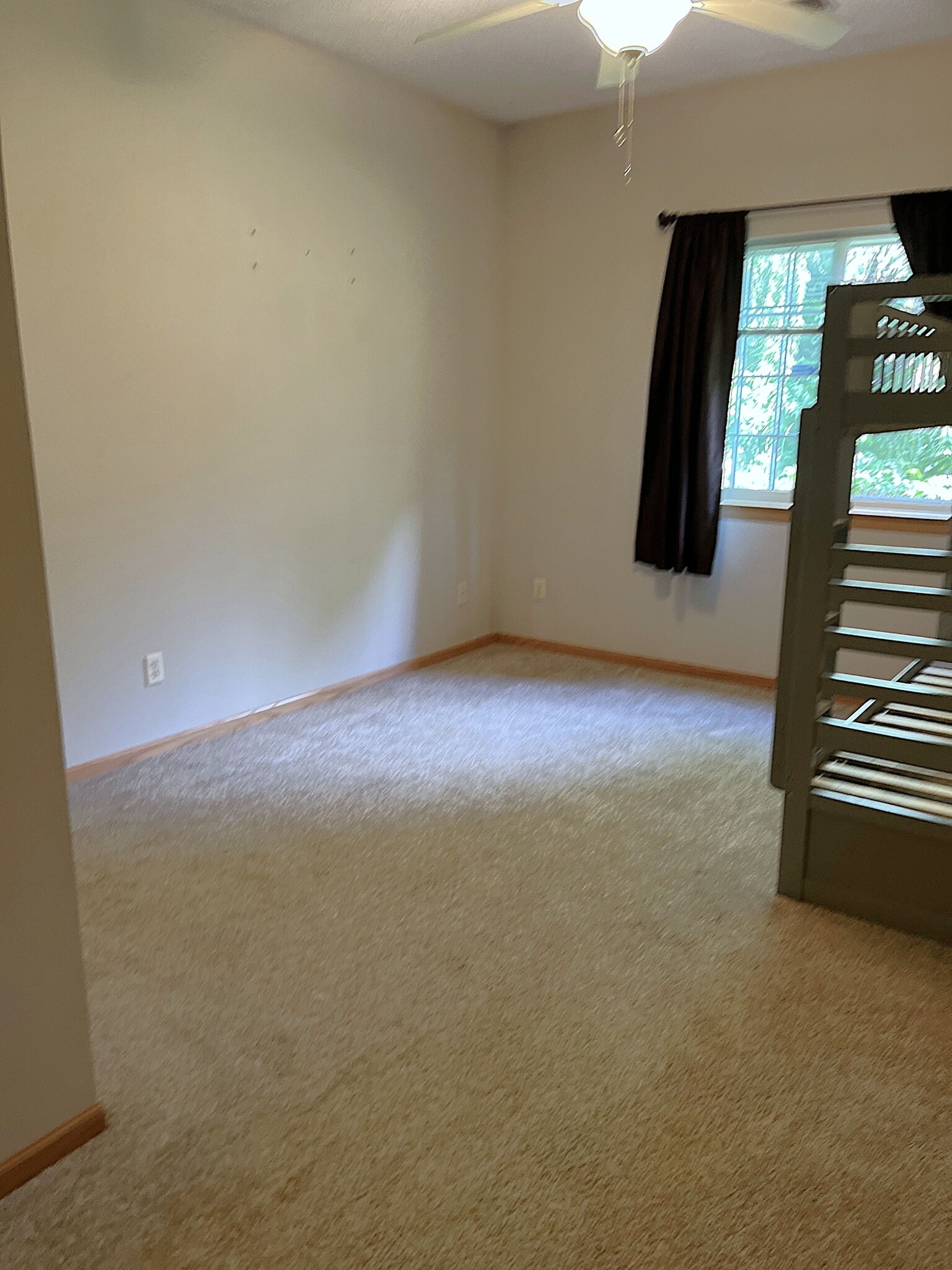Building Photo - 2852 Brewers Ln