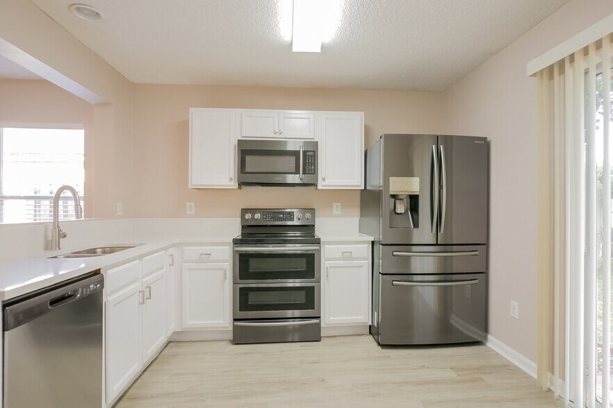 Building Photo - 708 Wynfield Cir