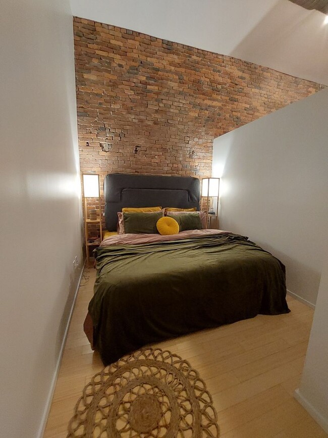 Building Photo - Historic Loft in the Heart of Downtown, st...