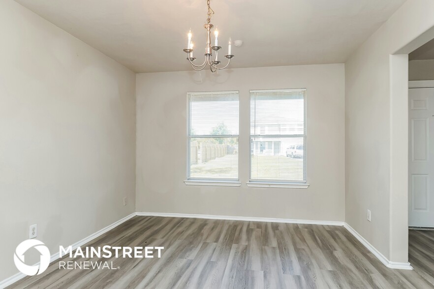 Building Photo - 21202 Linden House Ct