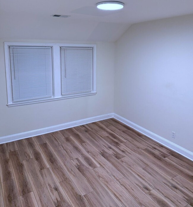 Building Photo - 1331 Pentwood Rd