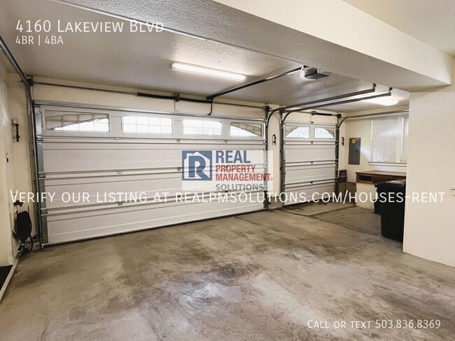 Building Photo - 4160 Lakeview Blvd