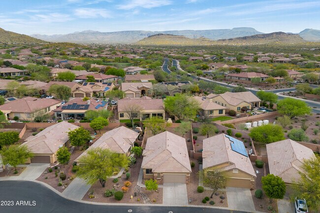 Building Photo - 40291 N La Cantera Dr