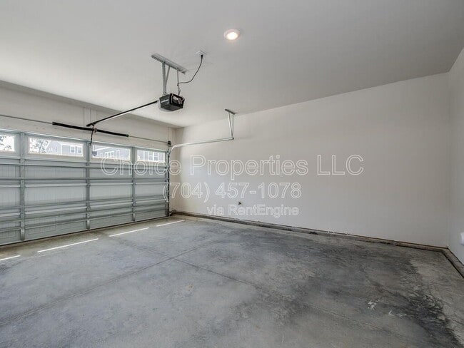 Building Photo - 3506 Auburn Curb Rd