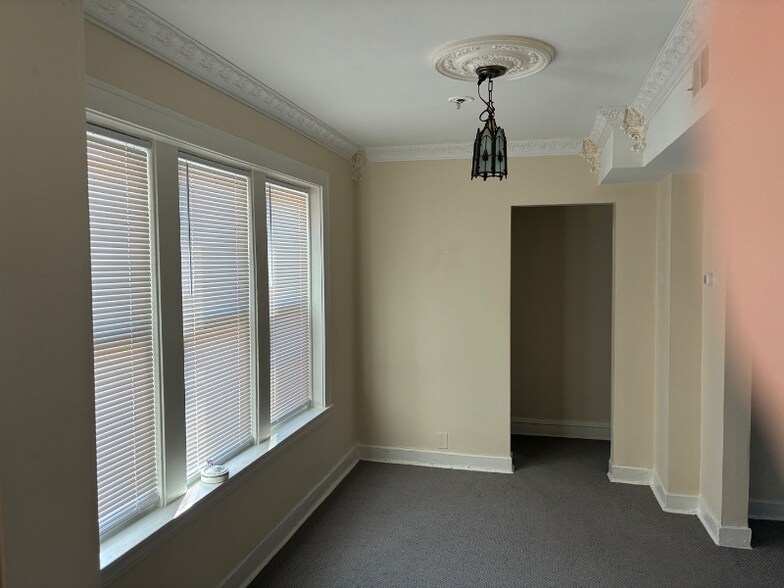 Building Photo - 4215 N Campbell Ave