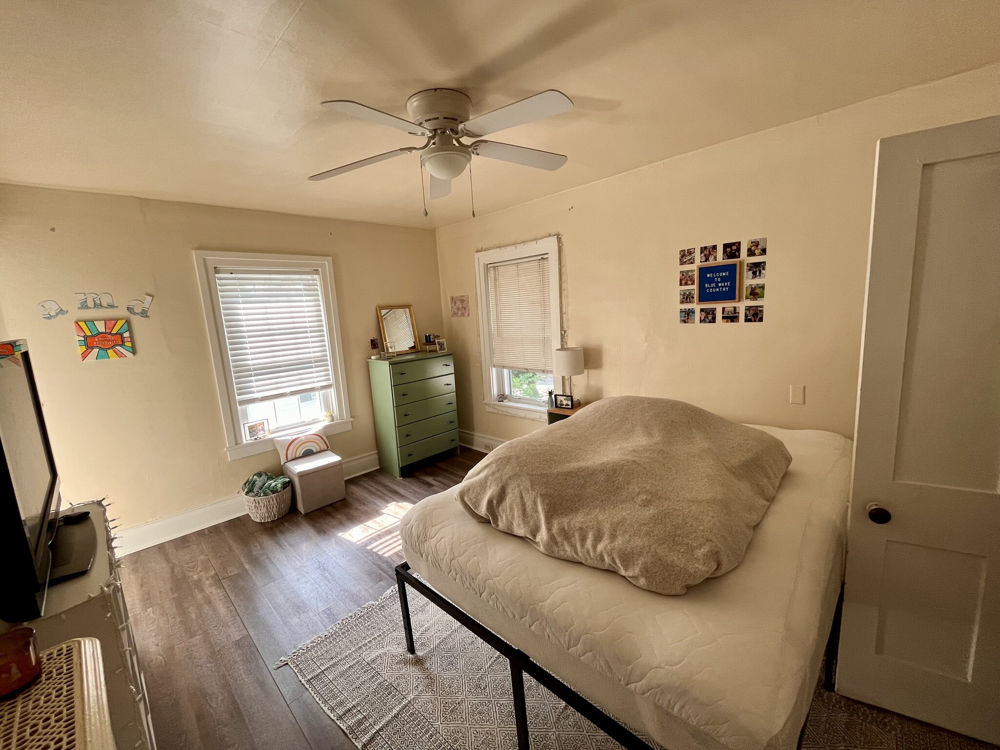 Building Photo - 52 Center St