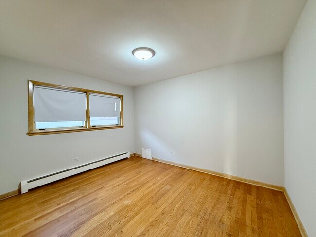 Building Photo - 2631 N 74th Ave