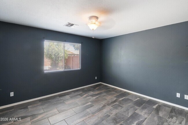 Building Photo - 44924 Balboa Dr