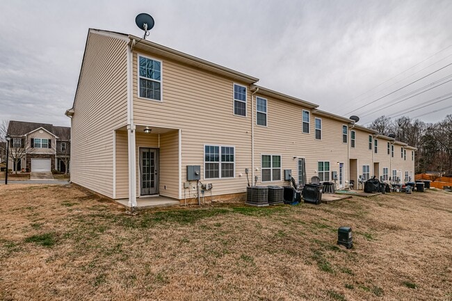 Building Photo - 7627 Galvin St