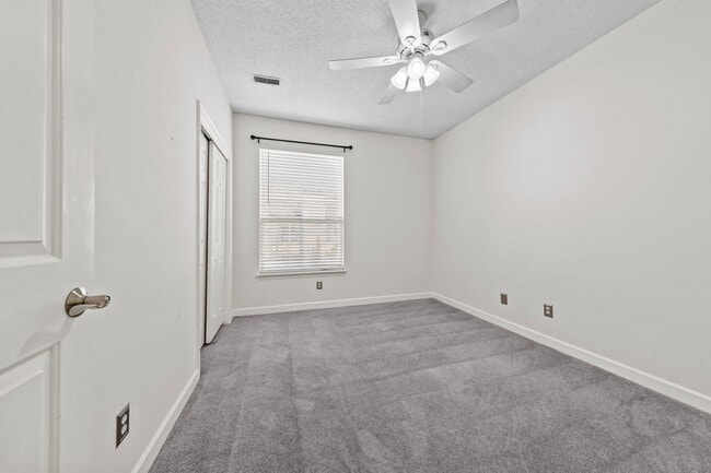 Building Photo - One Block From the Beach, Freshly Renovated Condo In Virginia Beach! Cape Henry Trail & First Lan...