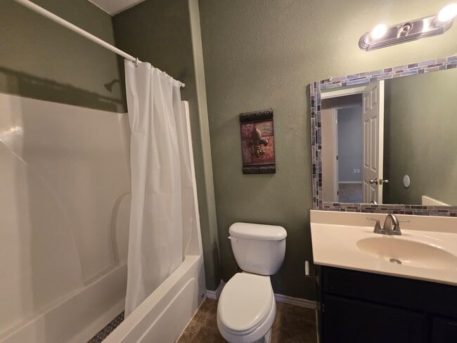 Building Photo - 5507 Marlin Dr