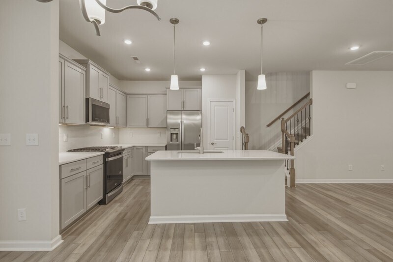 Building Photo - 1015 Badlands St