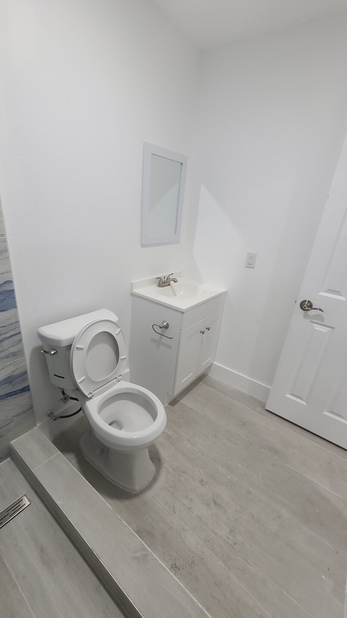 Building Photo - 2519 W Walnut St