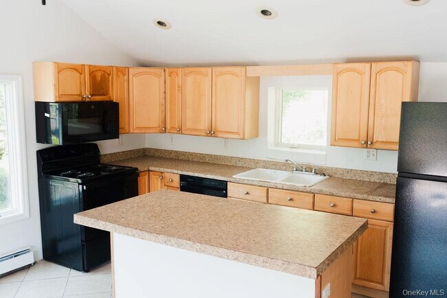 Building Photo - 435 Abeel St