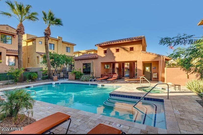 Building Photo - 9551 E Redfield Rd