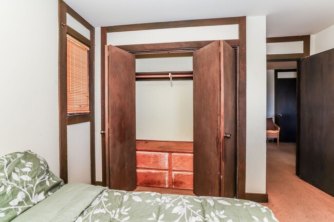Building Photo - Fully Furnished Lower Unit In Berkeley!
