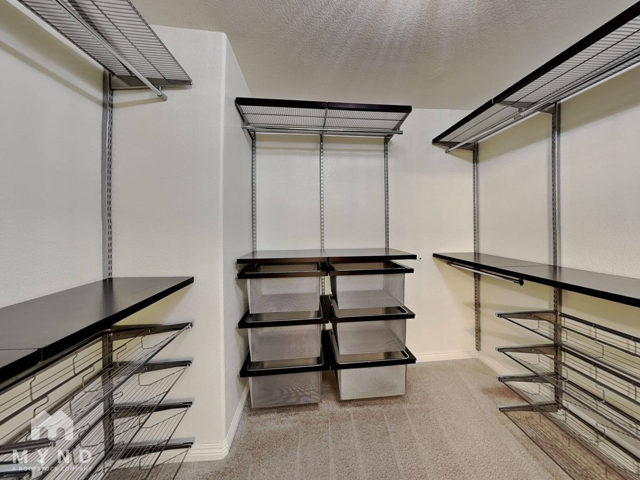 Building Photo - 10709 Dobbs Ave