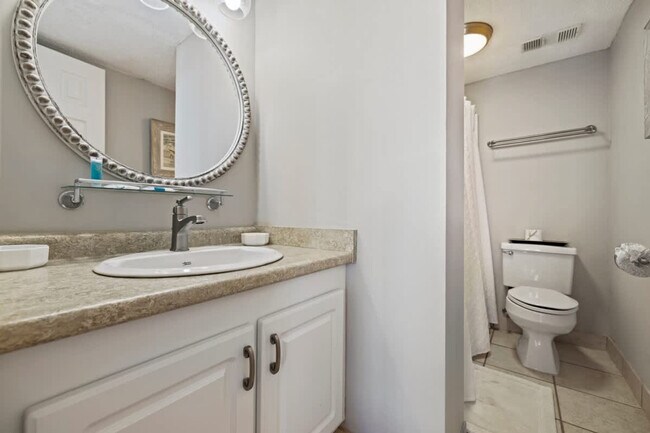 Building Photo - 23223 Front Beach Rd