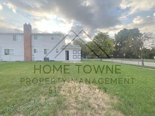 Building Photo - 3530 Stabler St