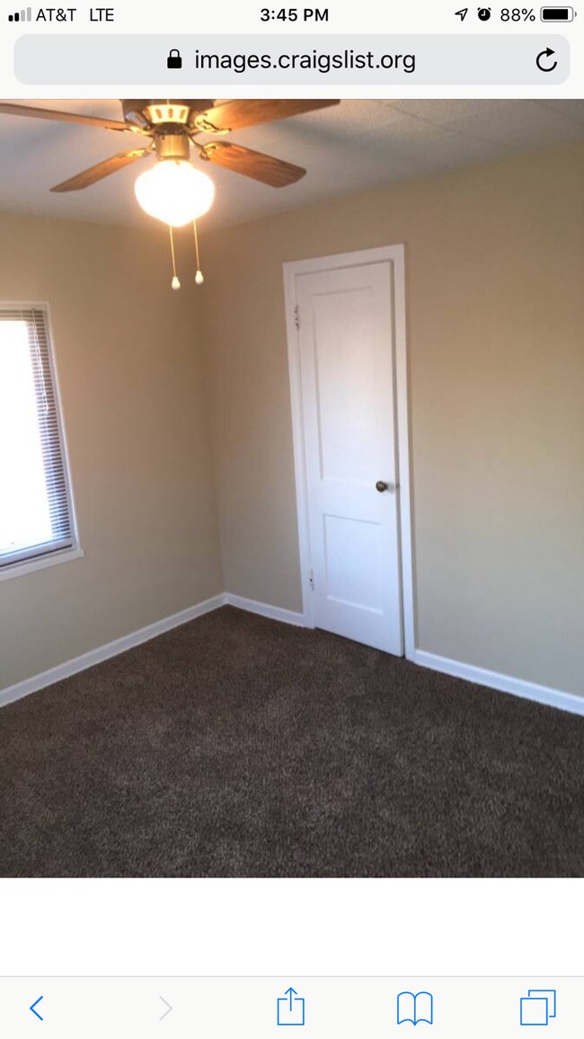 Building Photo - 104 Lewiston Rd