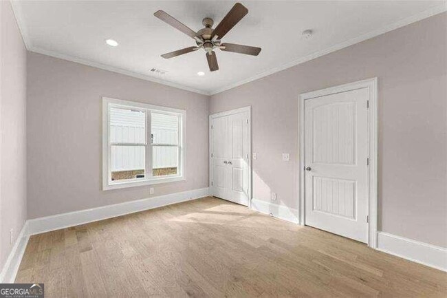 Building Photo - 502 Washington St NW