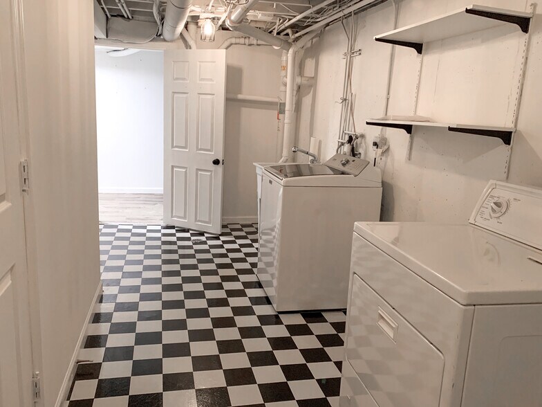 Laundry/Storage - 1336 N Eagle St