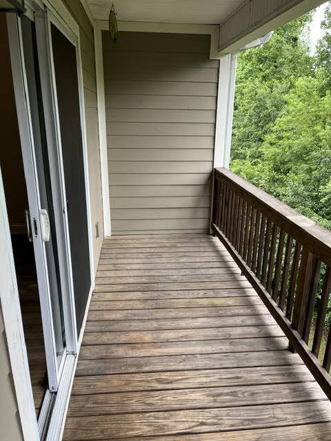 Building Photo - 64 Foxden Dr