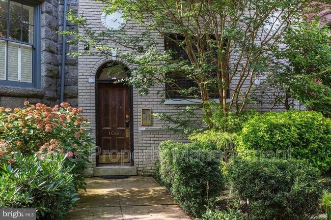 Building Photo - 1618 S St NW