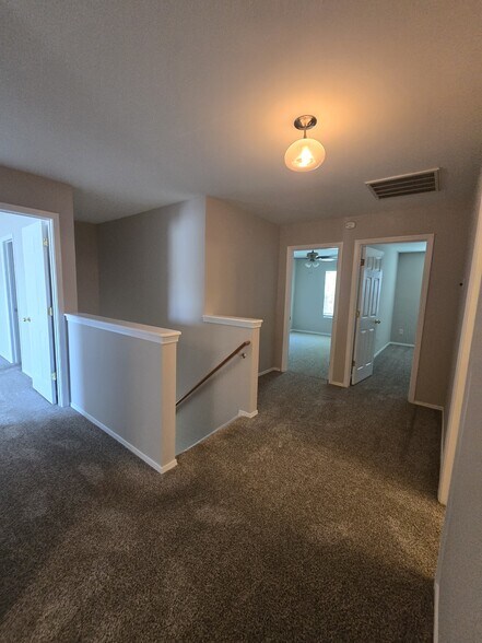Building Photo - 4804 Rockport Dr