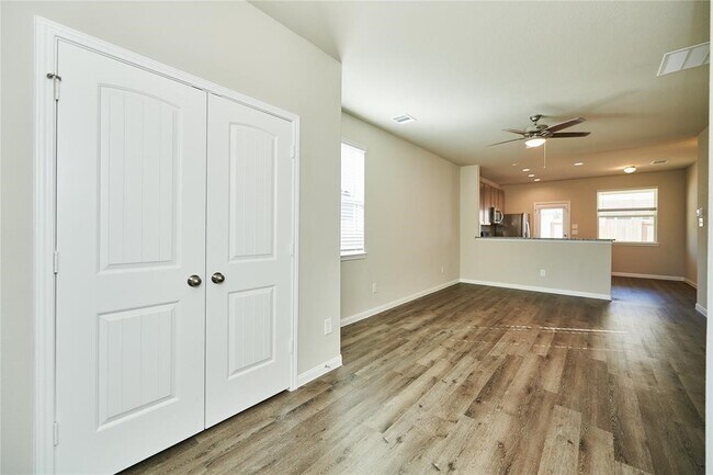 Building Photo - 2584 Westslope Dr