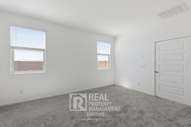 Building Photo - 17333 W Smoketree Dr