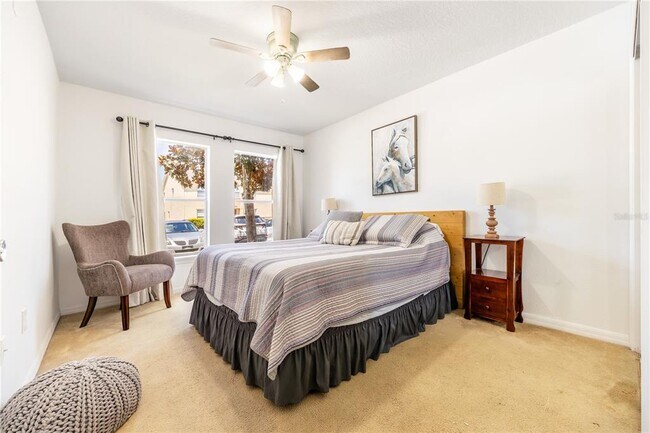 Building Photo - 2860 Club Cortile Cir