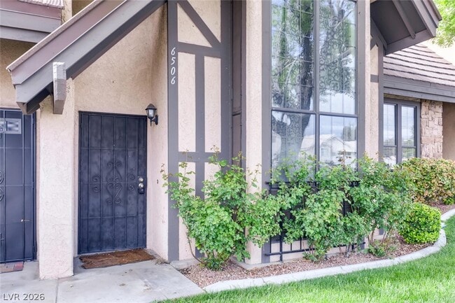 Building Photo - 6506 Ironbark Ln