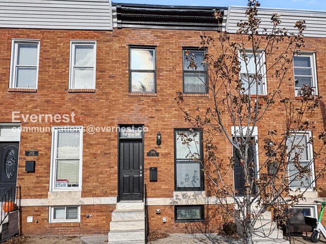 Building Photo - 2608 Fleet St