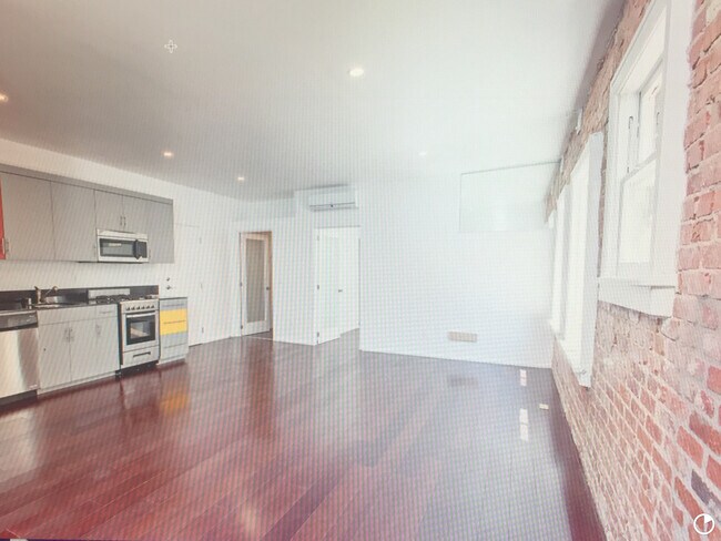 Building Photo - 1234 N Formosa Ave