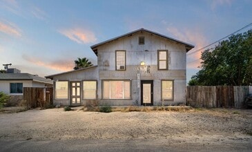 Building Photo - Apartment in Maricopa, CA