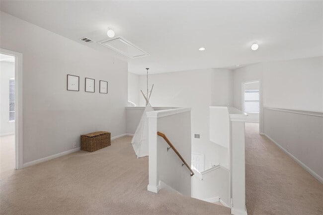 Building Photo - 3441 Shiraz Loop